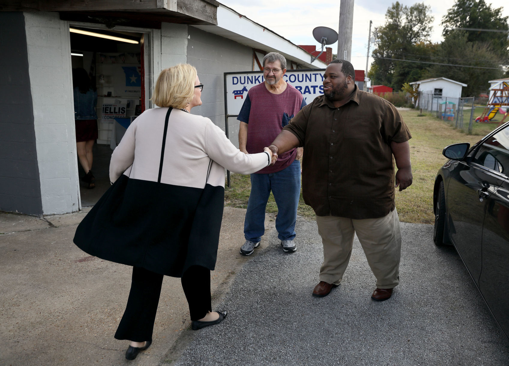 Claire McCaskill campaigns to keep Senate seat